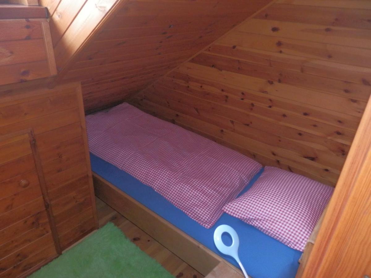Pension Cortina Pec pod Snezkou Exterior foto