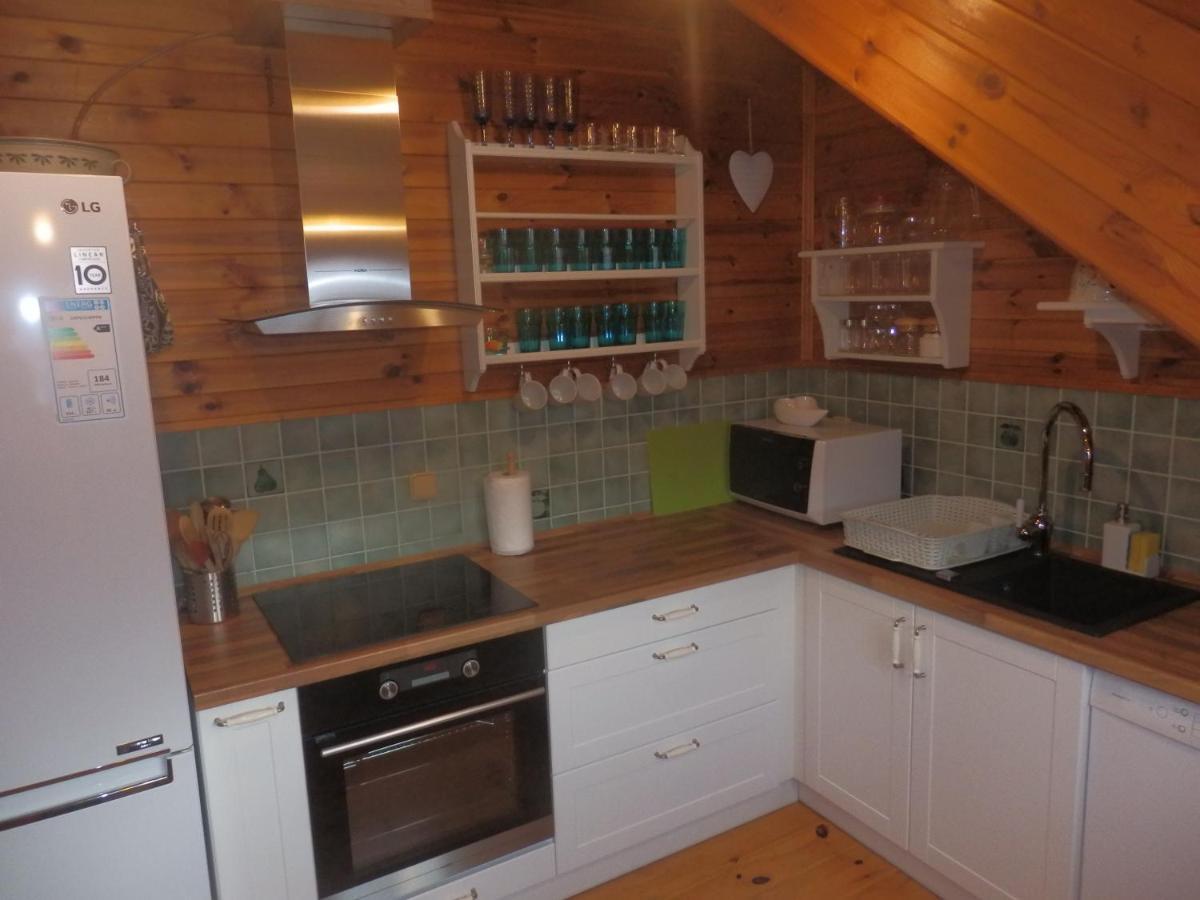 Pension Cortina Pec pod Snezkou Exterior foto